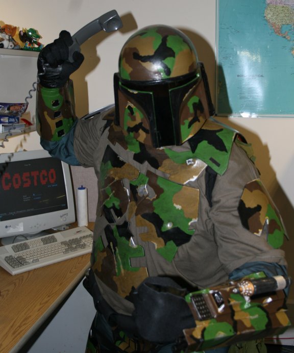 01 Mando At Work.jpg