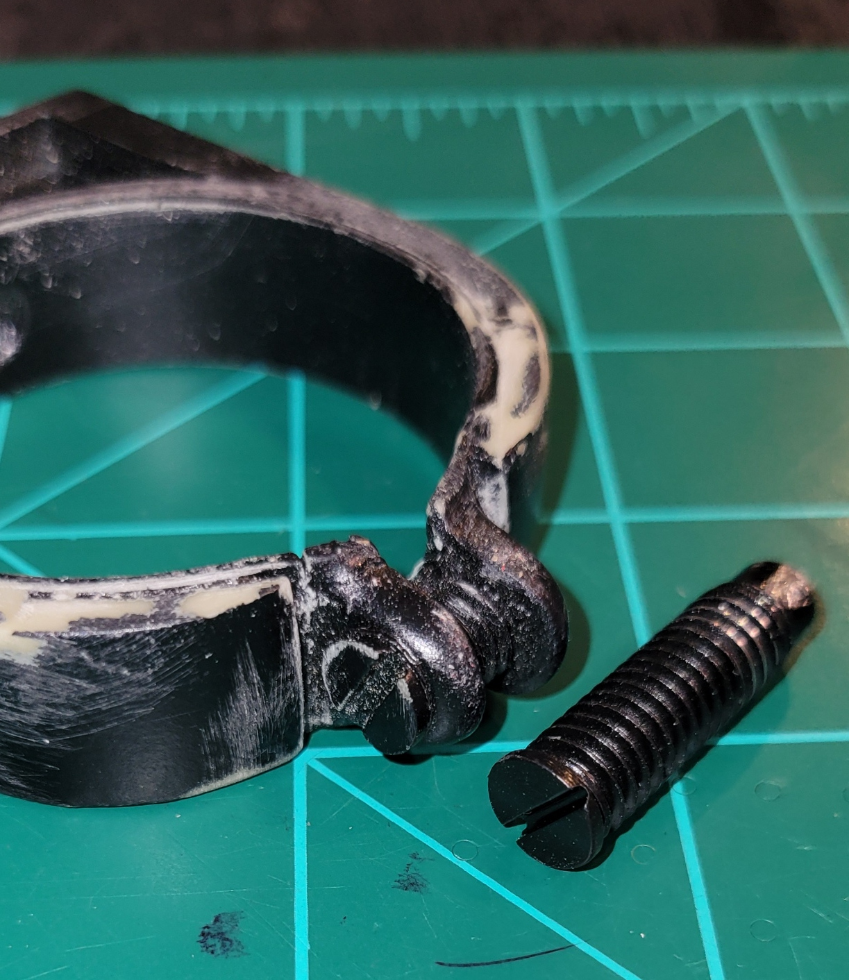 20220228_RearScopeClamp_Before.jpg