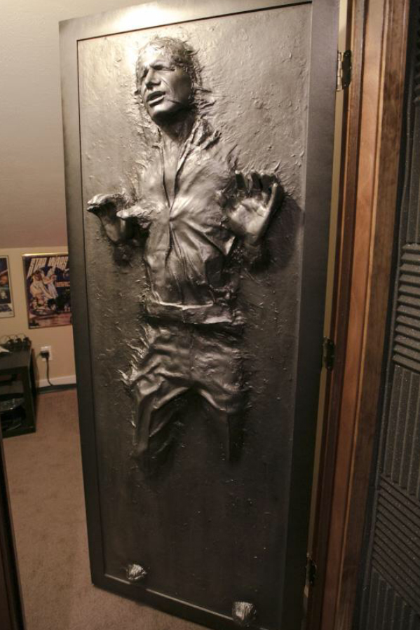 Cool Stuff: Han Solo In Carbonite Executive Desk