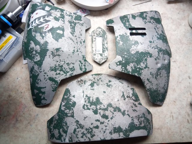 41804025fj.jpg