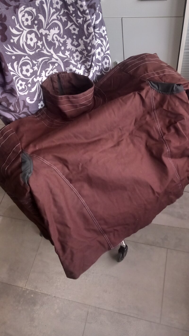 49372304hd.jpg