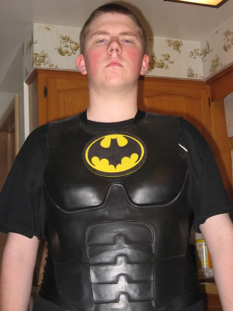 batmanchestwithHDPEemblem005.jpg