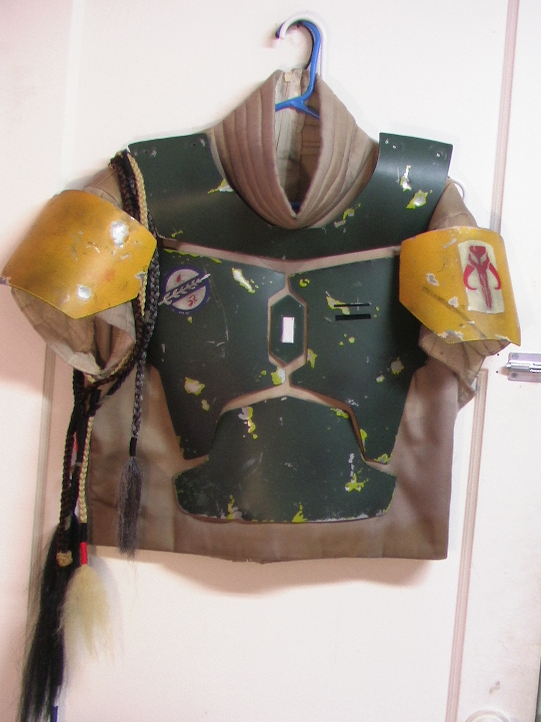 BBF Suit, Vest-WB Armor.JPG
