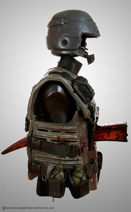 Bloody_Armor_H_03.jpg