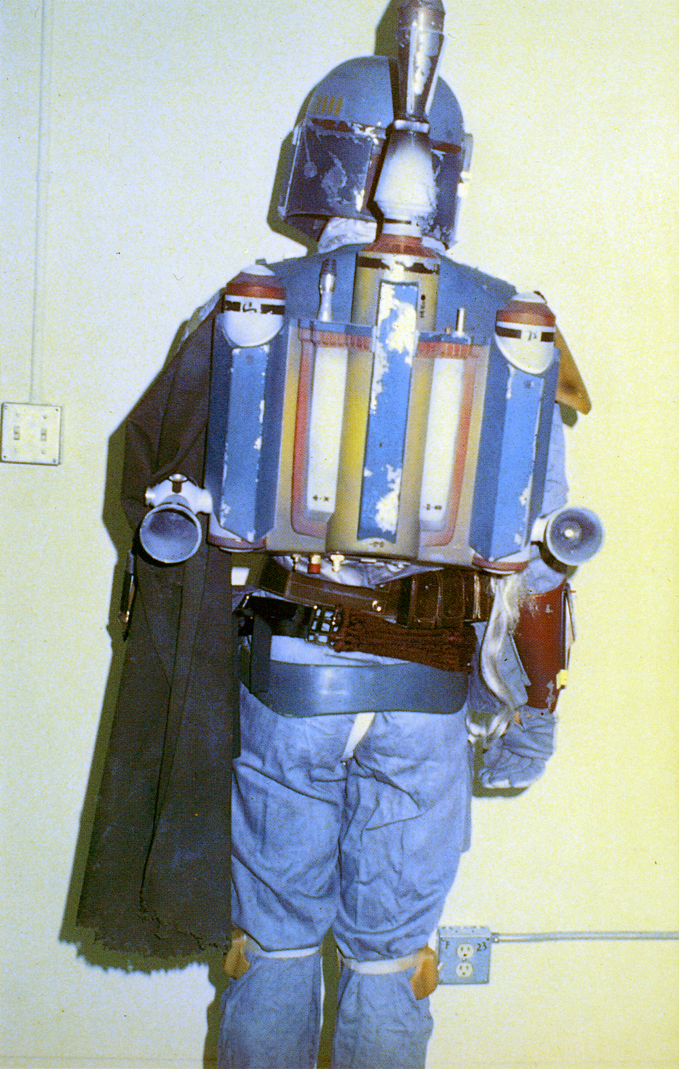 Boba-Fett-Costume-Third-Prototype-05.jpg