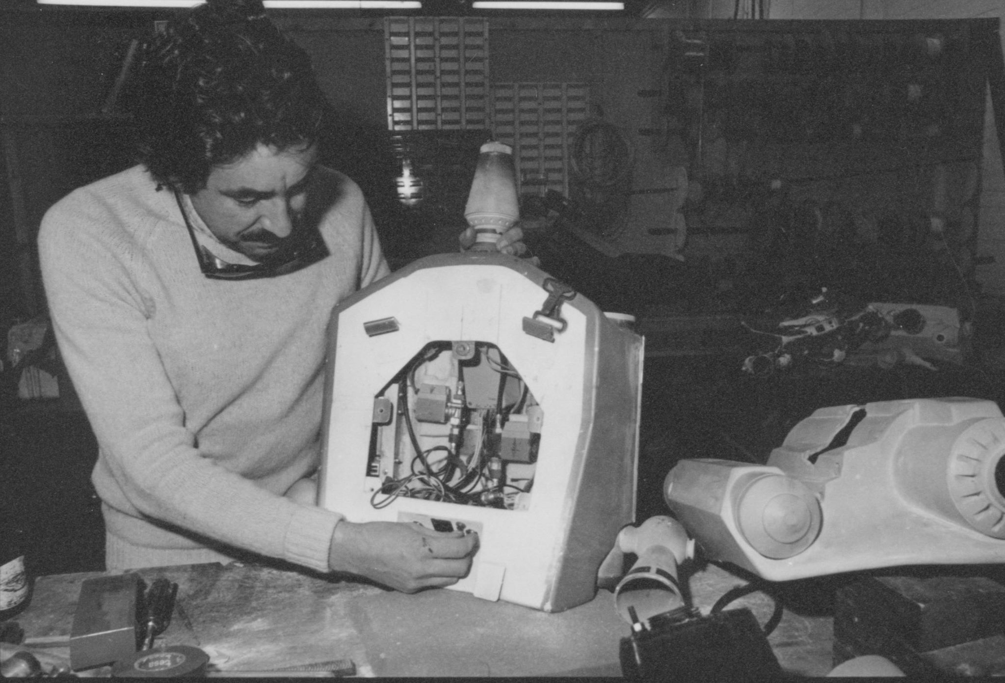 boba-fett-jetpacks-including-damaged-one.jpg