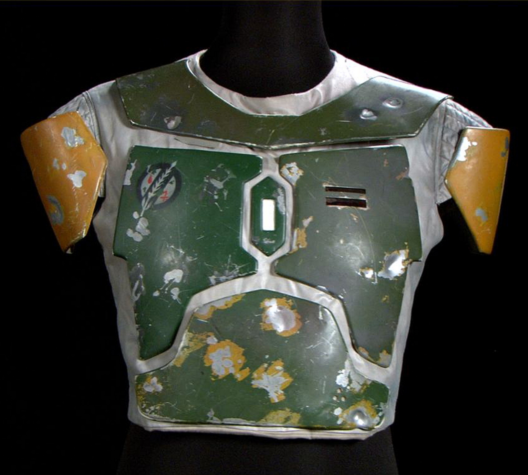 Boba-Fett-Promotional-Armor-2-06.jpg