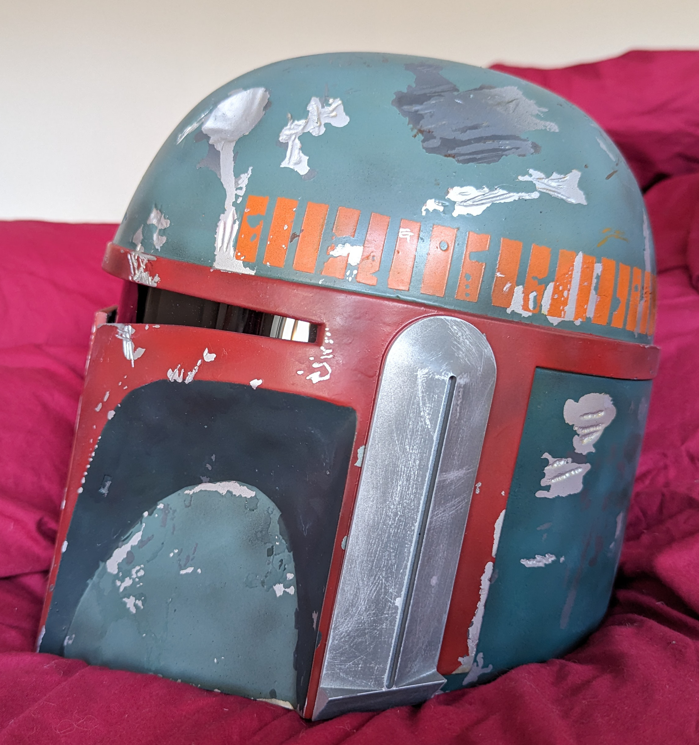 BobaFett20231008_HelmetLeft.jpg