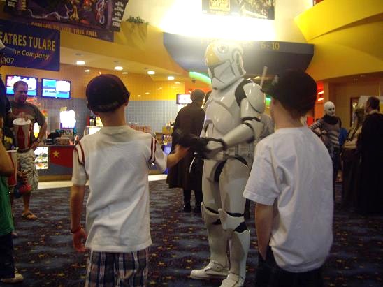 Clone Wars Premier3.jpg