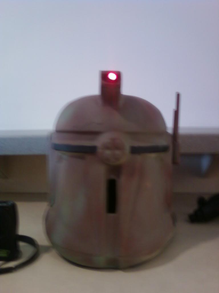 CloneTrooperHelmetWithWorkingLight.jpg