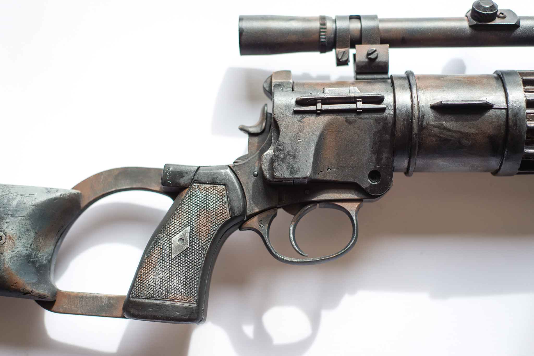 EE-3 blaster_right 2.jpg