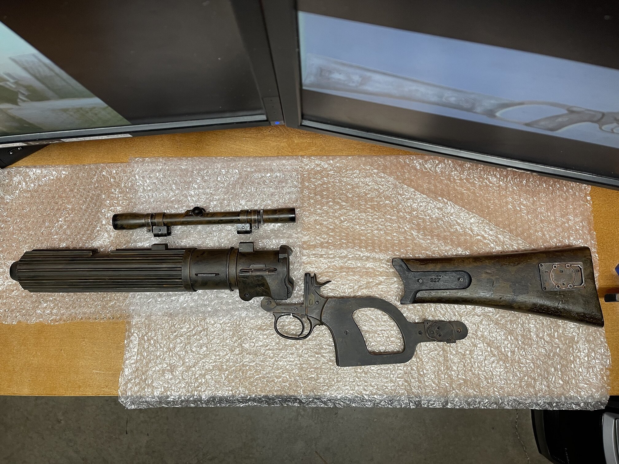 EE-3 - Disassembled.jpg