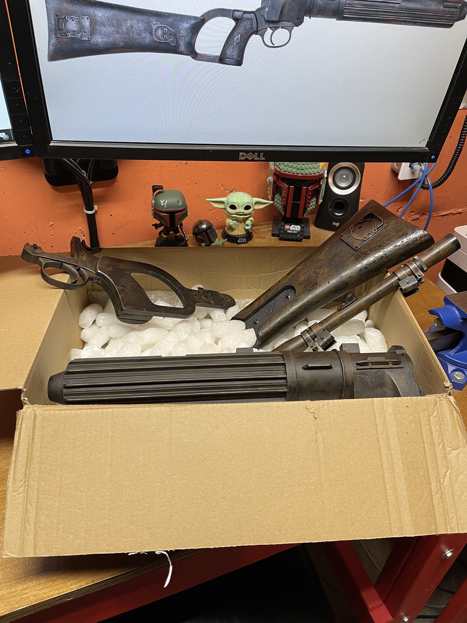 EE-3 Unboxing.jpg