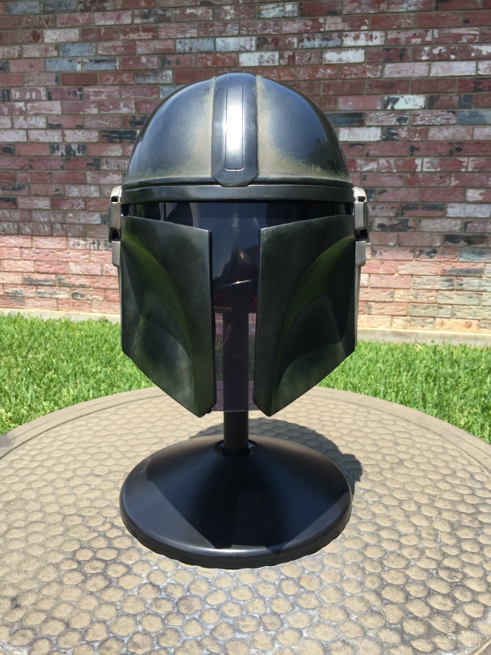 EFX The Mandalorian helmet.jpg