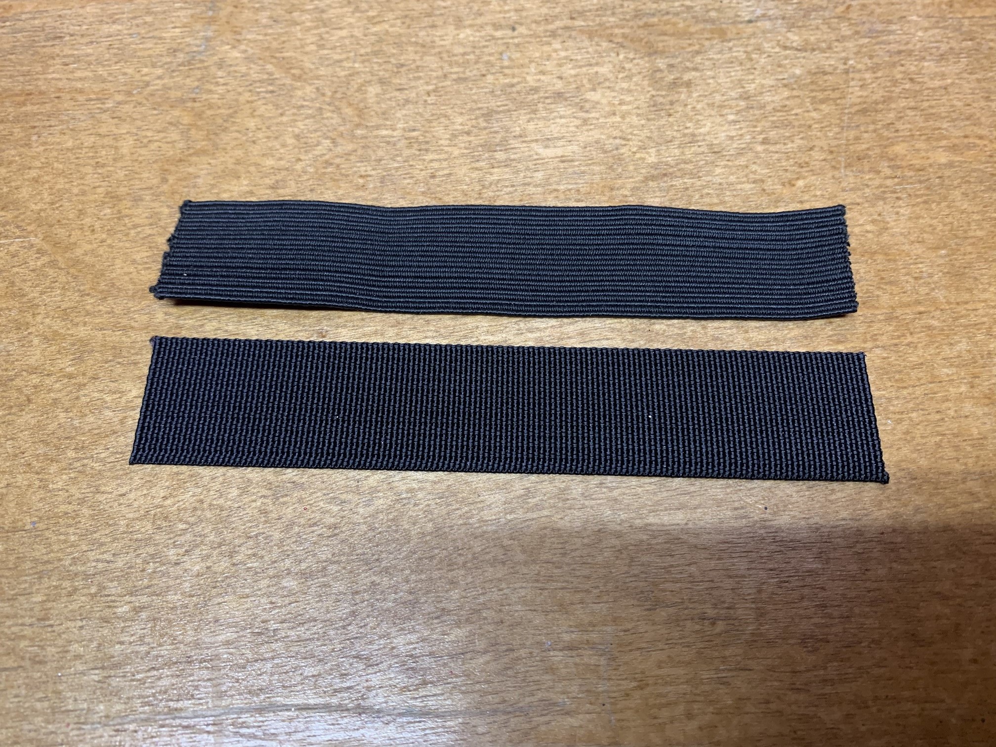 Elastic Band vs Nylon Strap.jpg