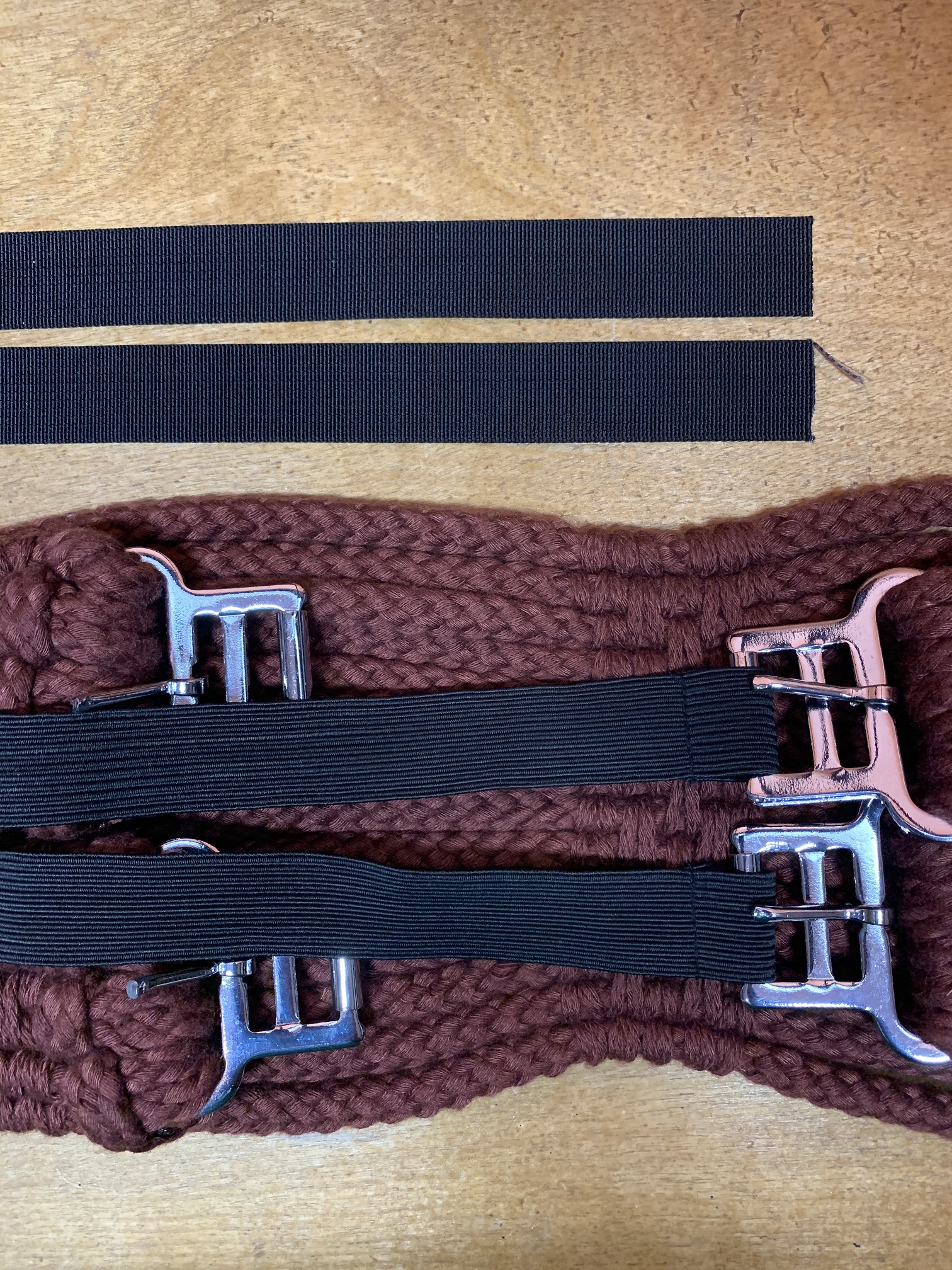 Elastic Straps Comparison to Fabric Straps.jpg