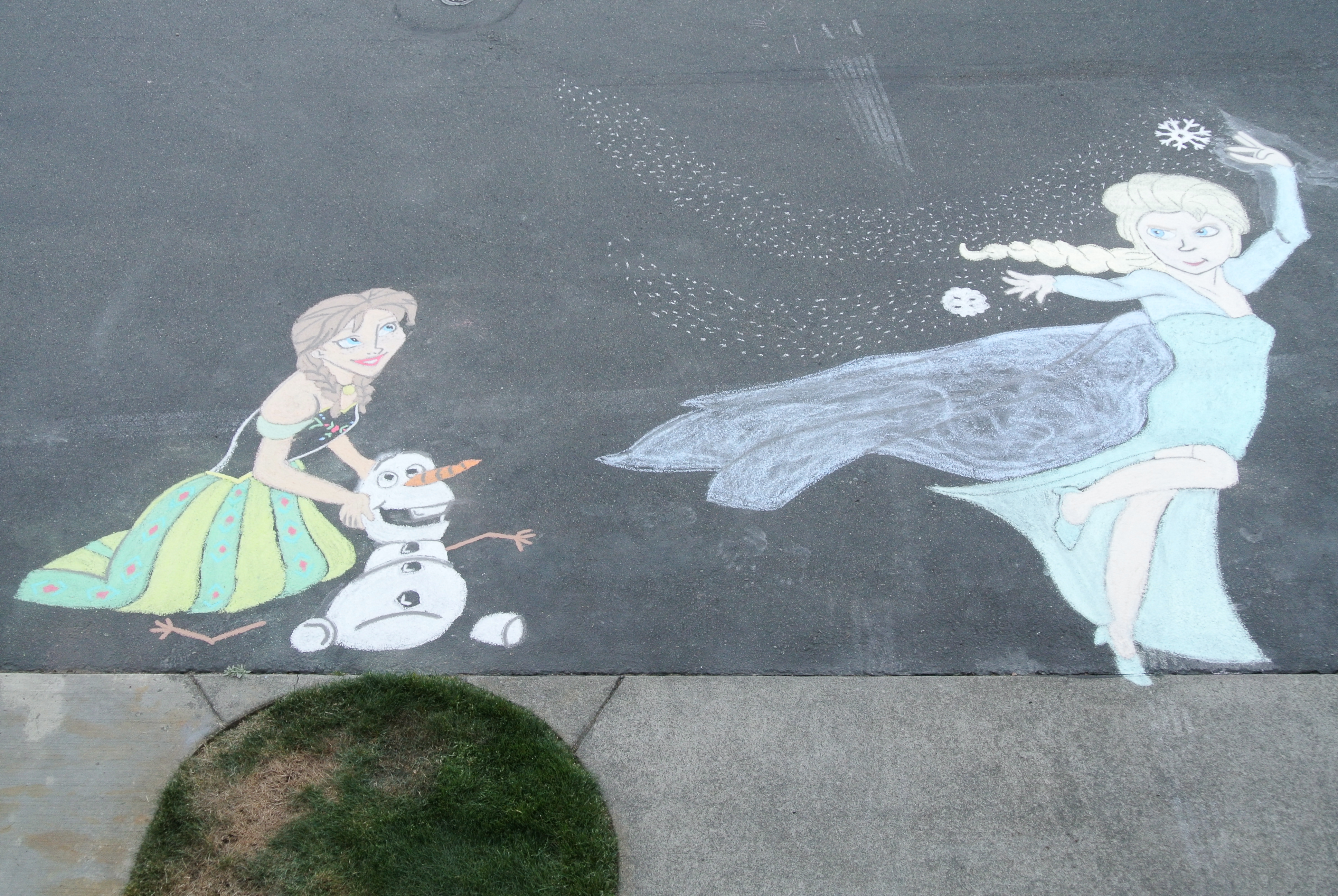 Elsa and Anna and Olaf - Frozen.JPG