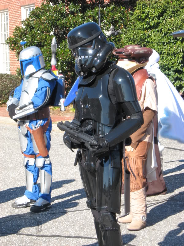 FayettvilleTroop050.jpg