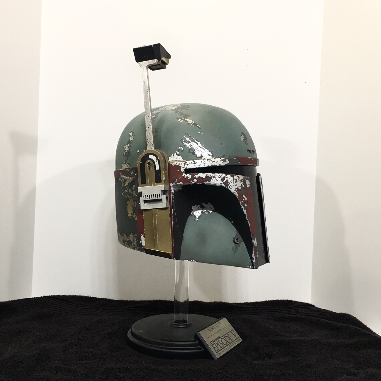 Fettastic Boba Fett Helmet as seen in EMPIRE STRIKES BACK 8.jpg