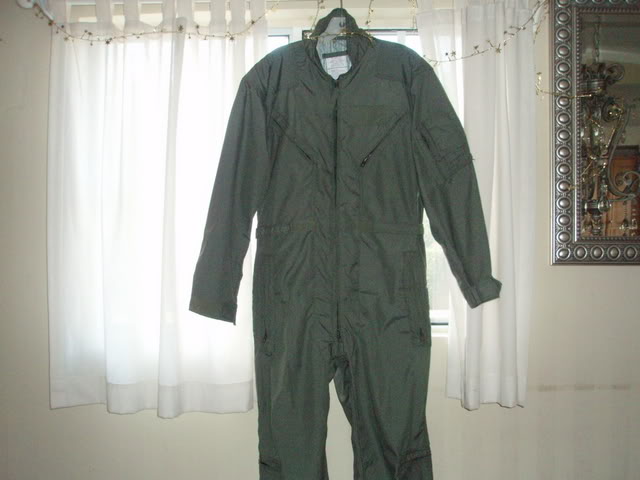 flightsuit.jpg