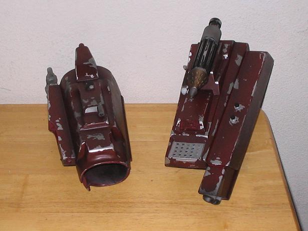 gauntlets 002.JPG