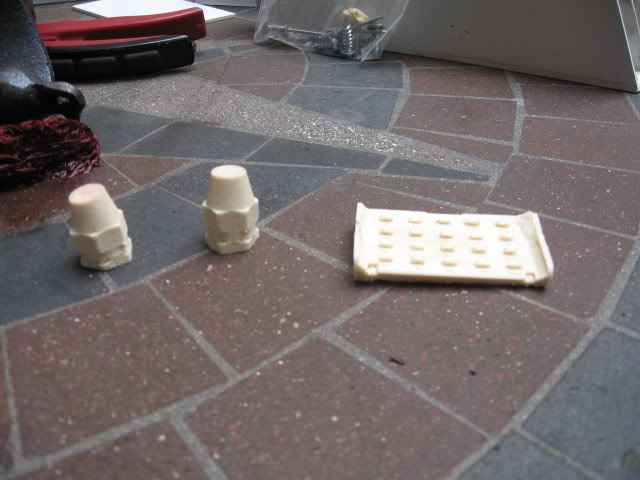 gauntparts005.jpg