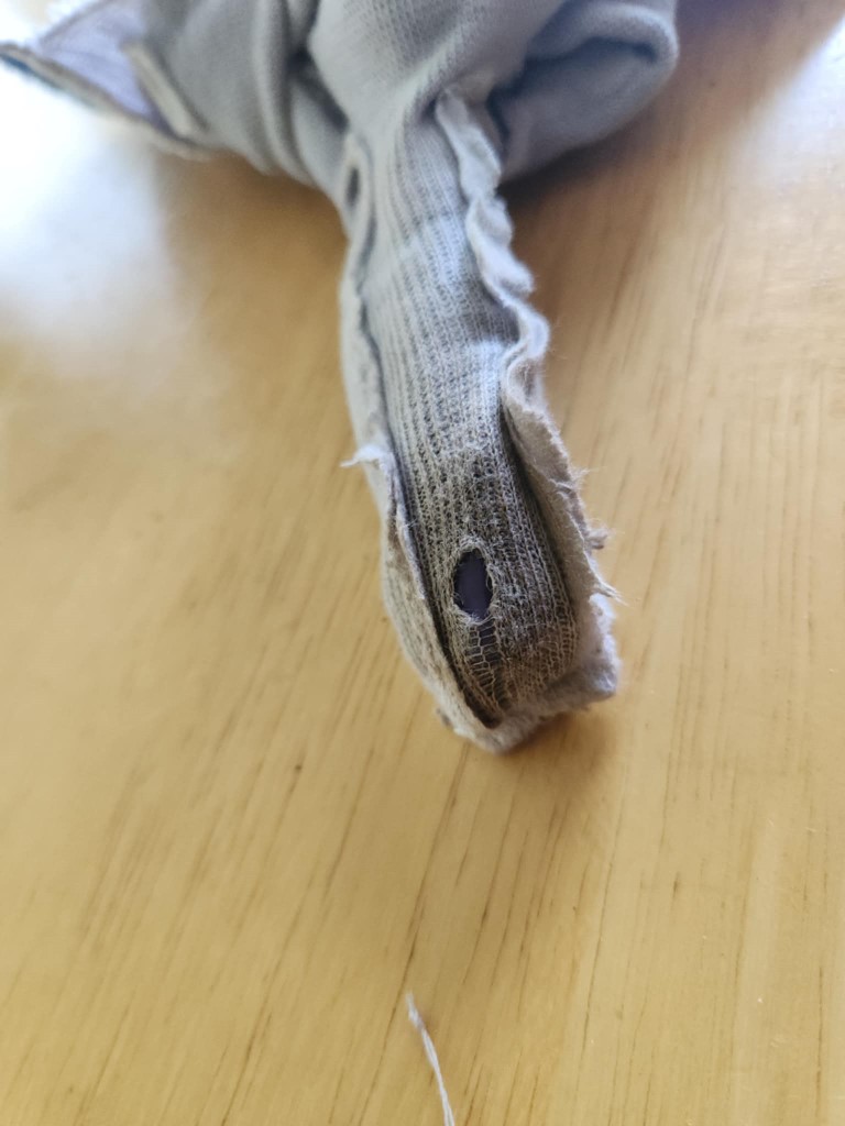 glove 2.jpg