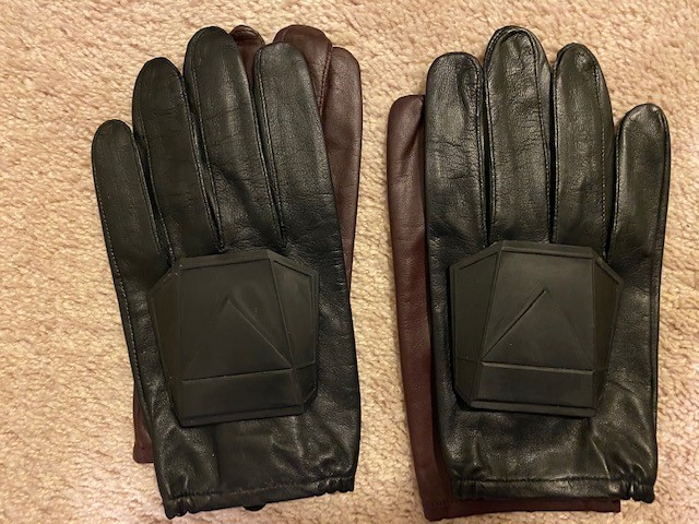 gloves.jpg