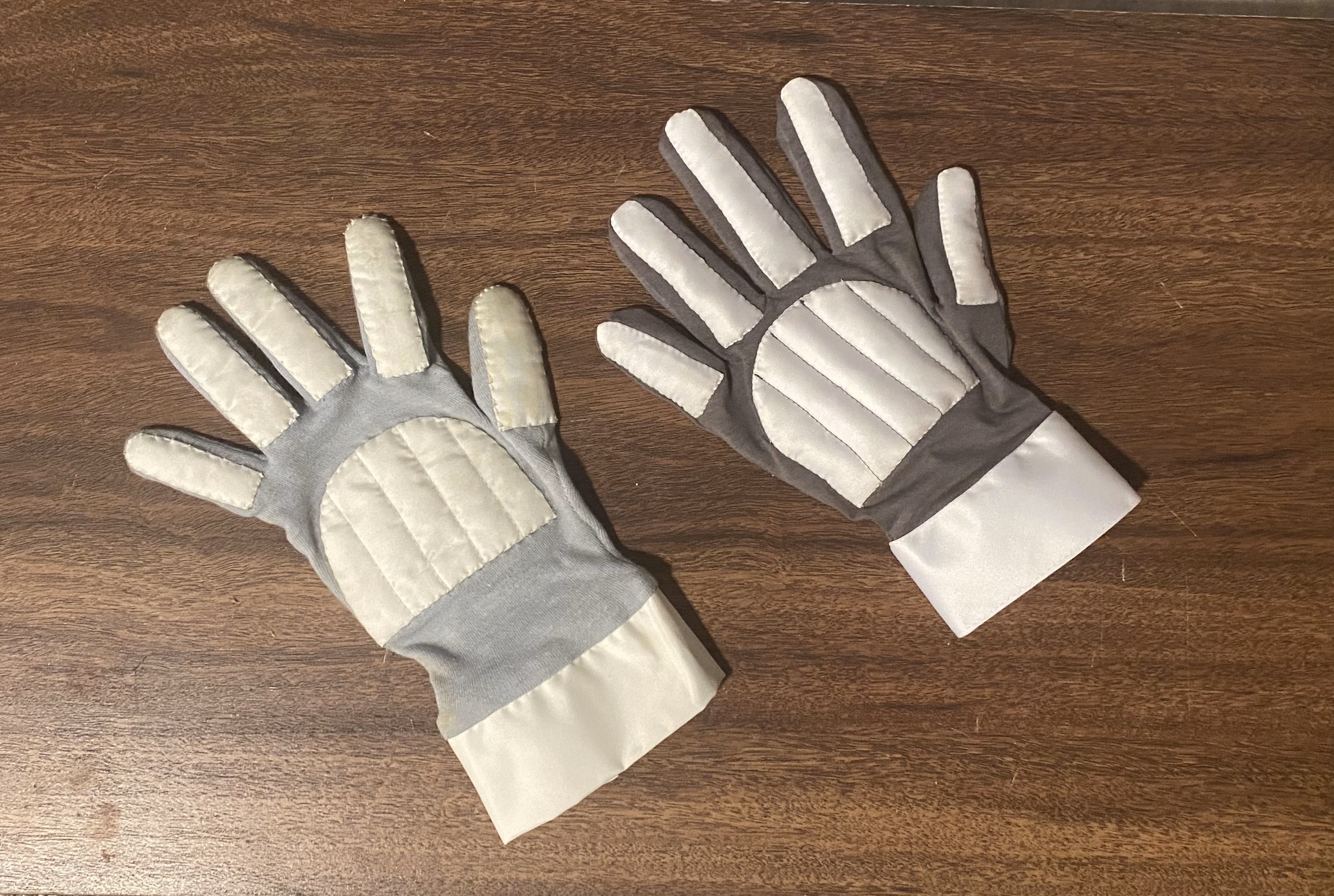 gloves.jpg