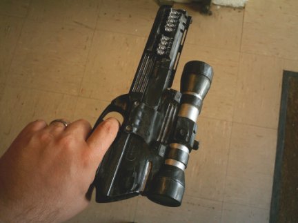 Guns With Mods and paint job 05.jpg