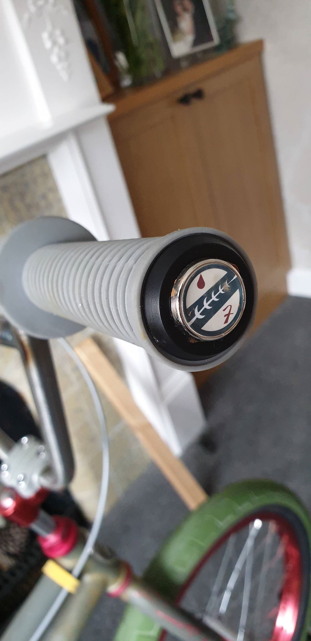 Handle bar.jpg
