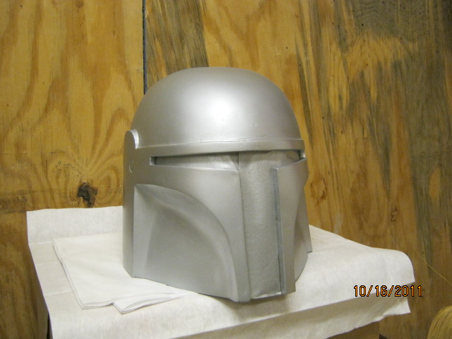 helmet 38 silver undercoat.JPG