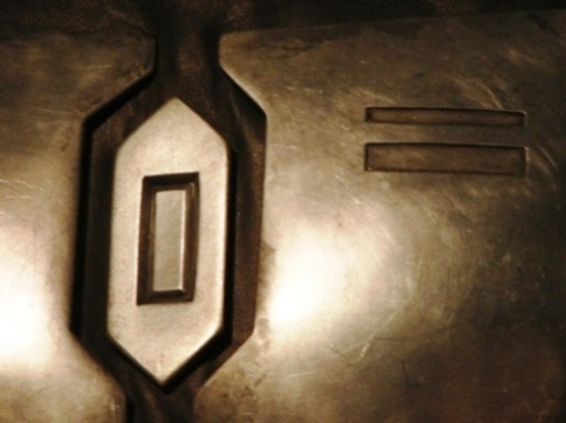 Jango chest diamond.JPG