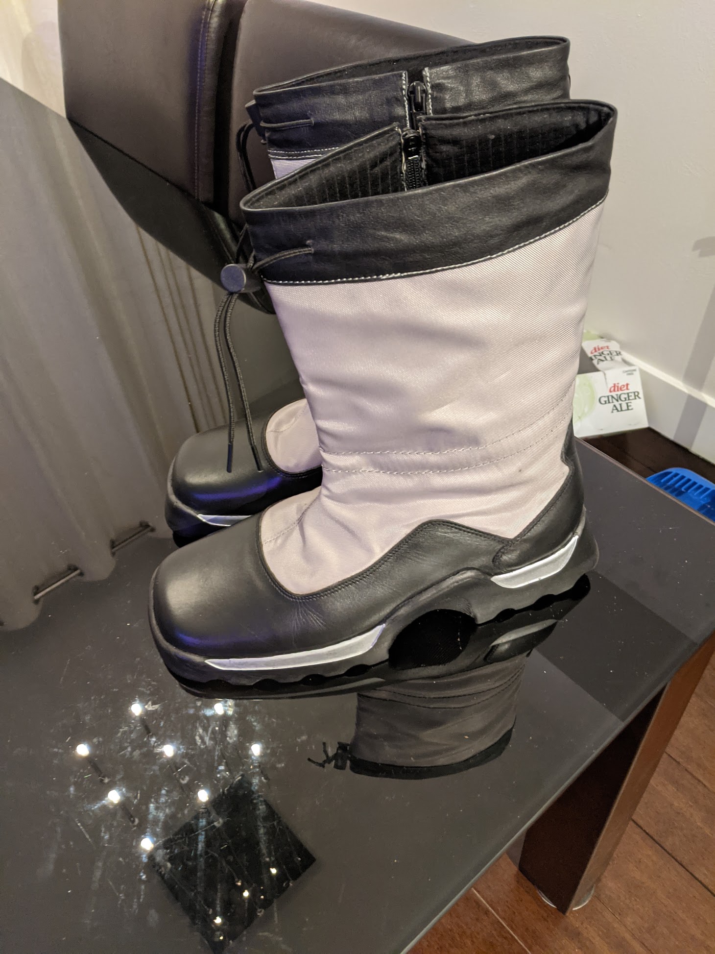 jango fett boots.jpg