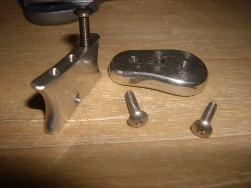 jangoguns006-1.jpg