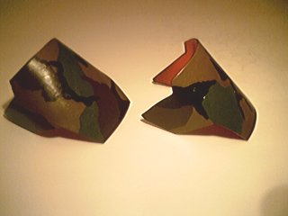 Knee Armour 03.jpg