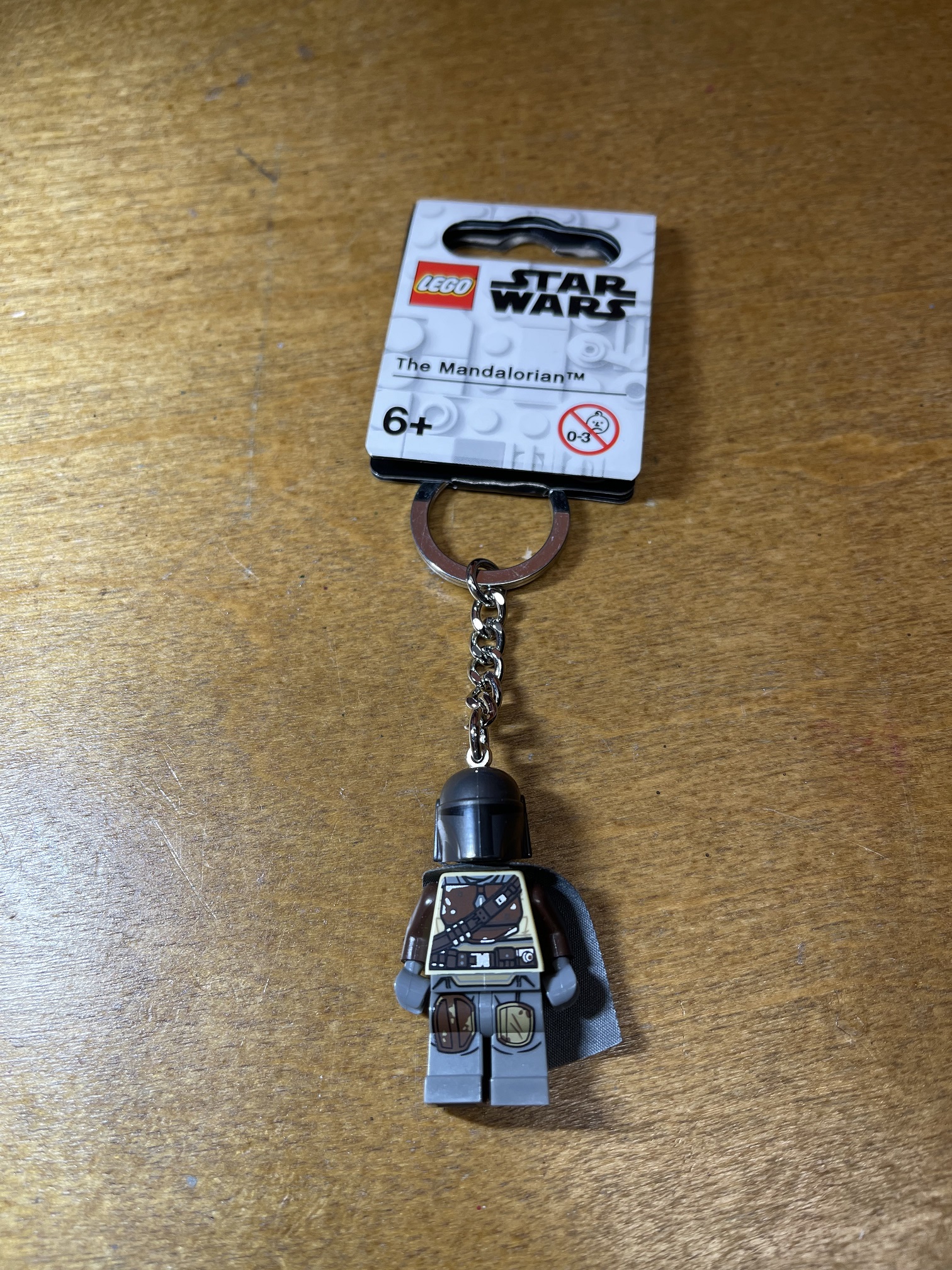 Lego Keychain - Manadlorian.jpg