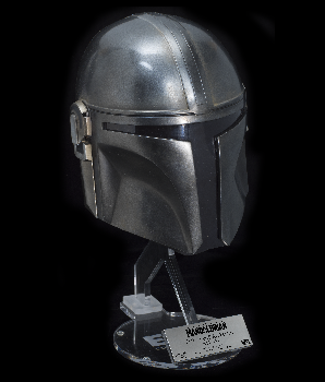 Mandalorian-Helmet--on-Stand-Blog_1024x1024.png