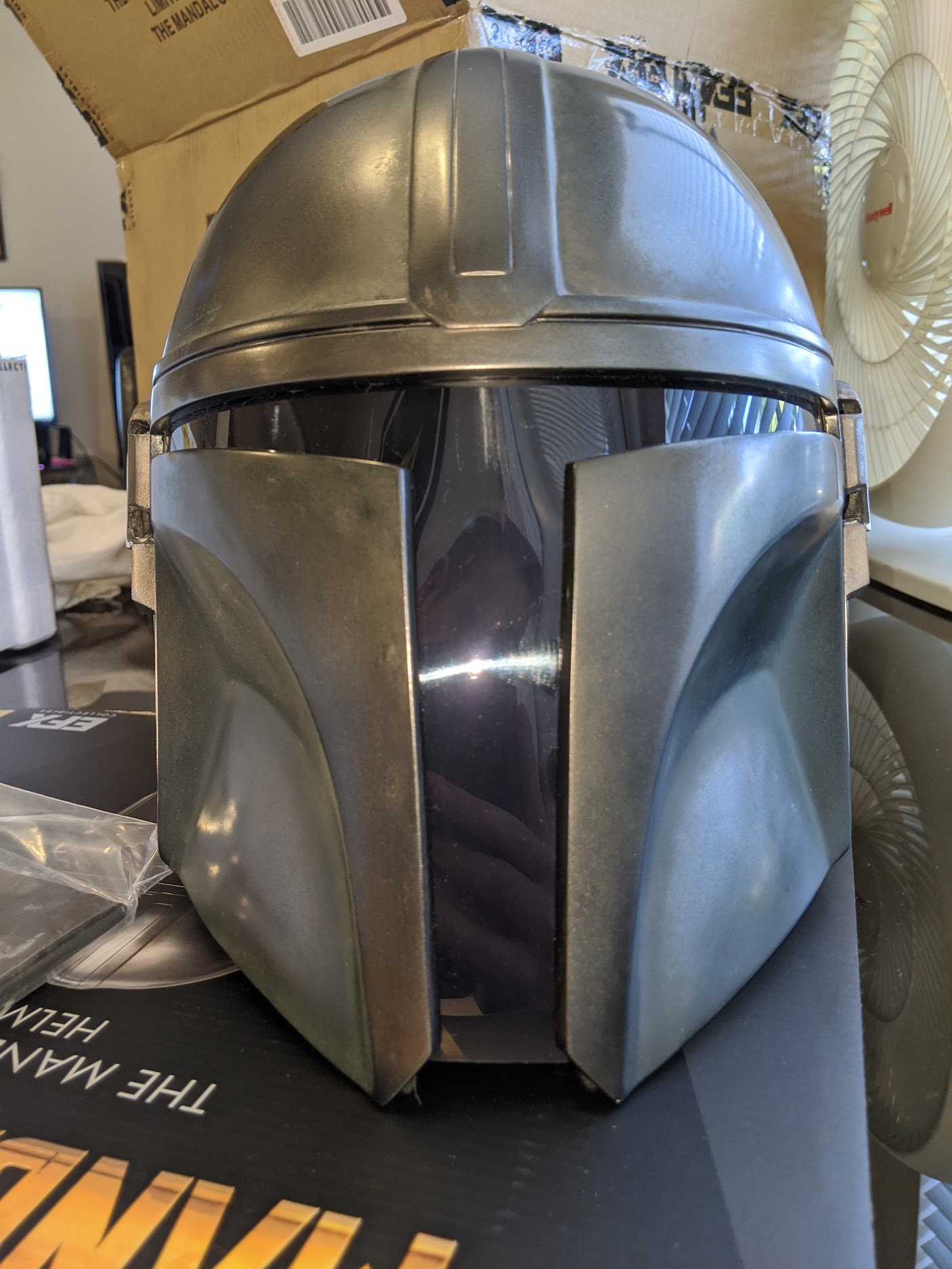 efx mandalorian helmet season 2