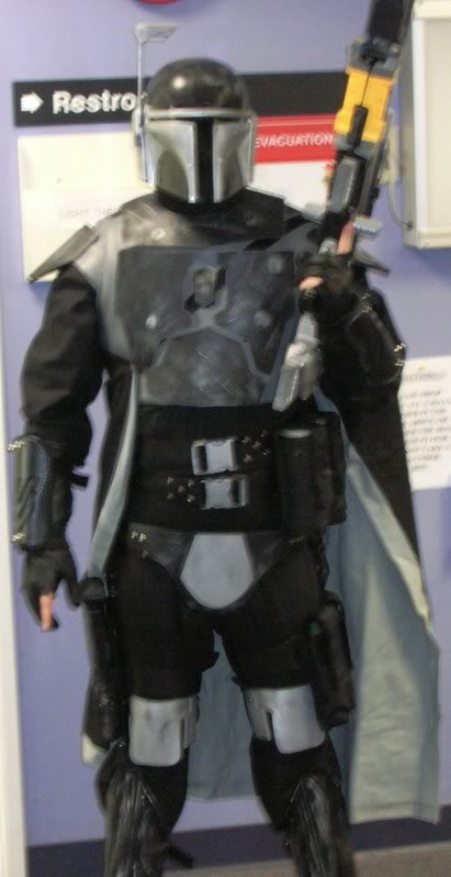 mandoatwork2.jpg