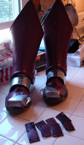normal_bootsskirtinf.jpg