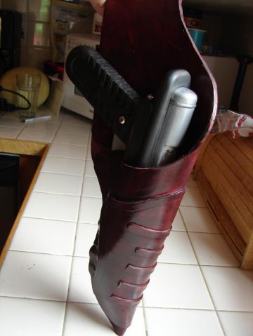 normal_finishedholster.jpg