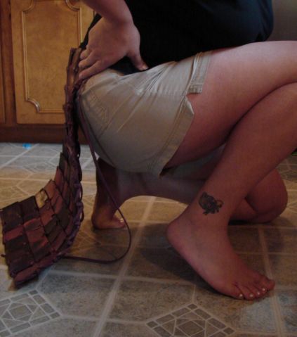 normal_skirtprogresskneel.jpg