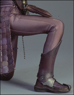 officzam_kneel.jpg