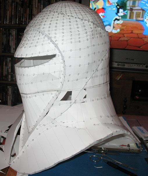 RoyalGuardHelmet036sm.jpg