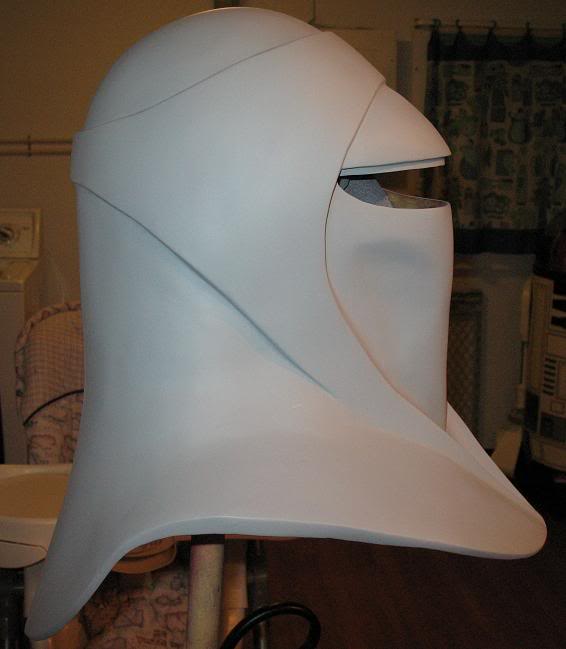 RoyalGuardHelmet128sm.jpg