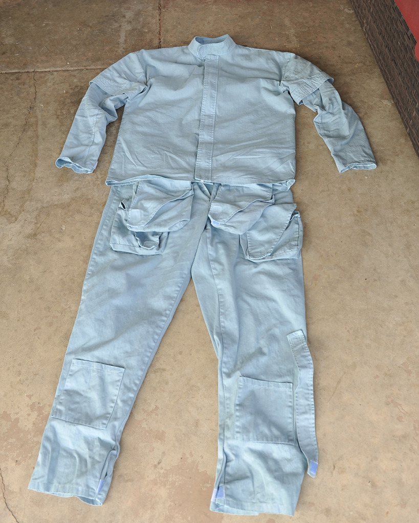 suit2.jpg