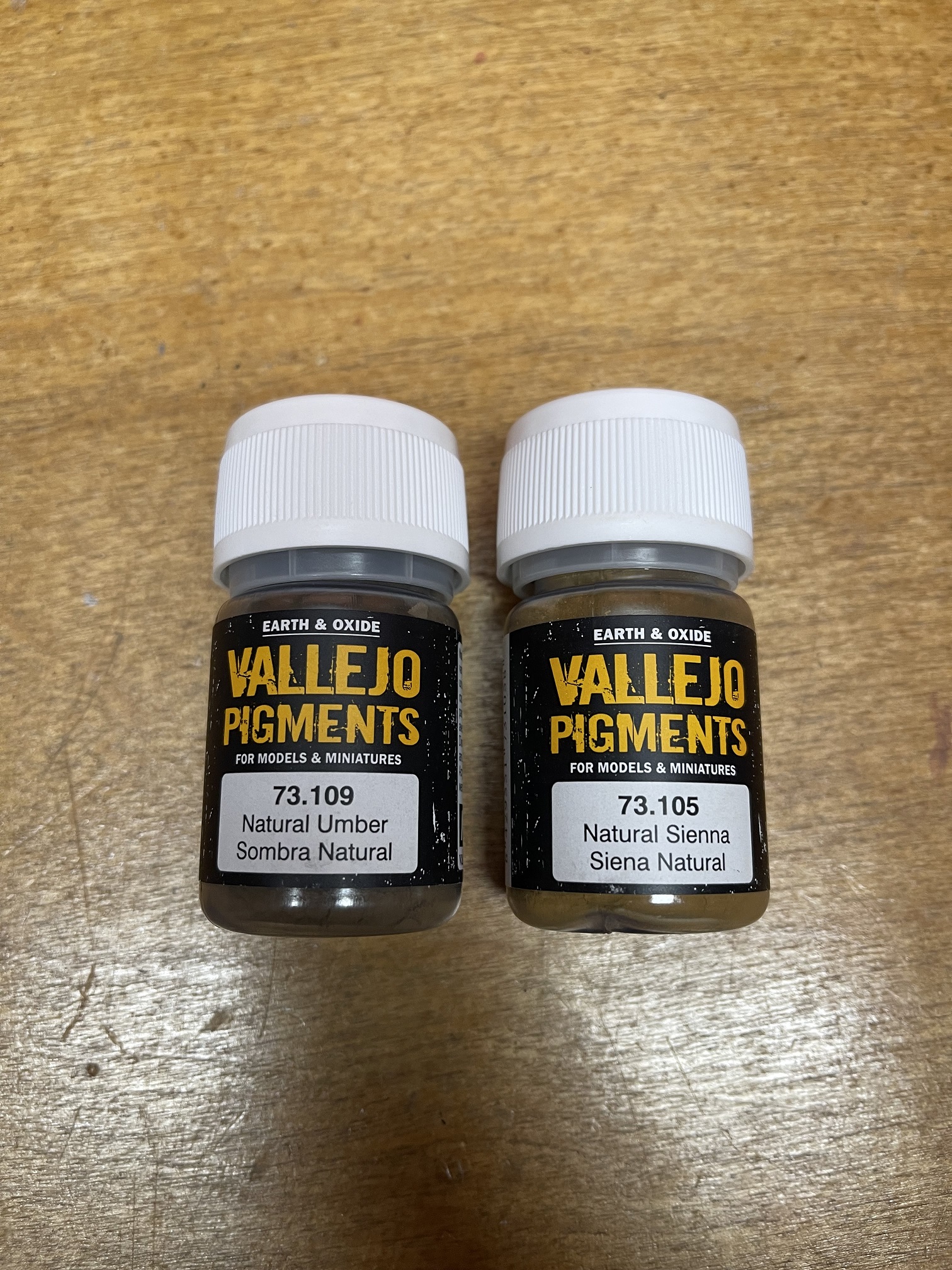 Vallejo Pigments.jpg