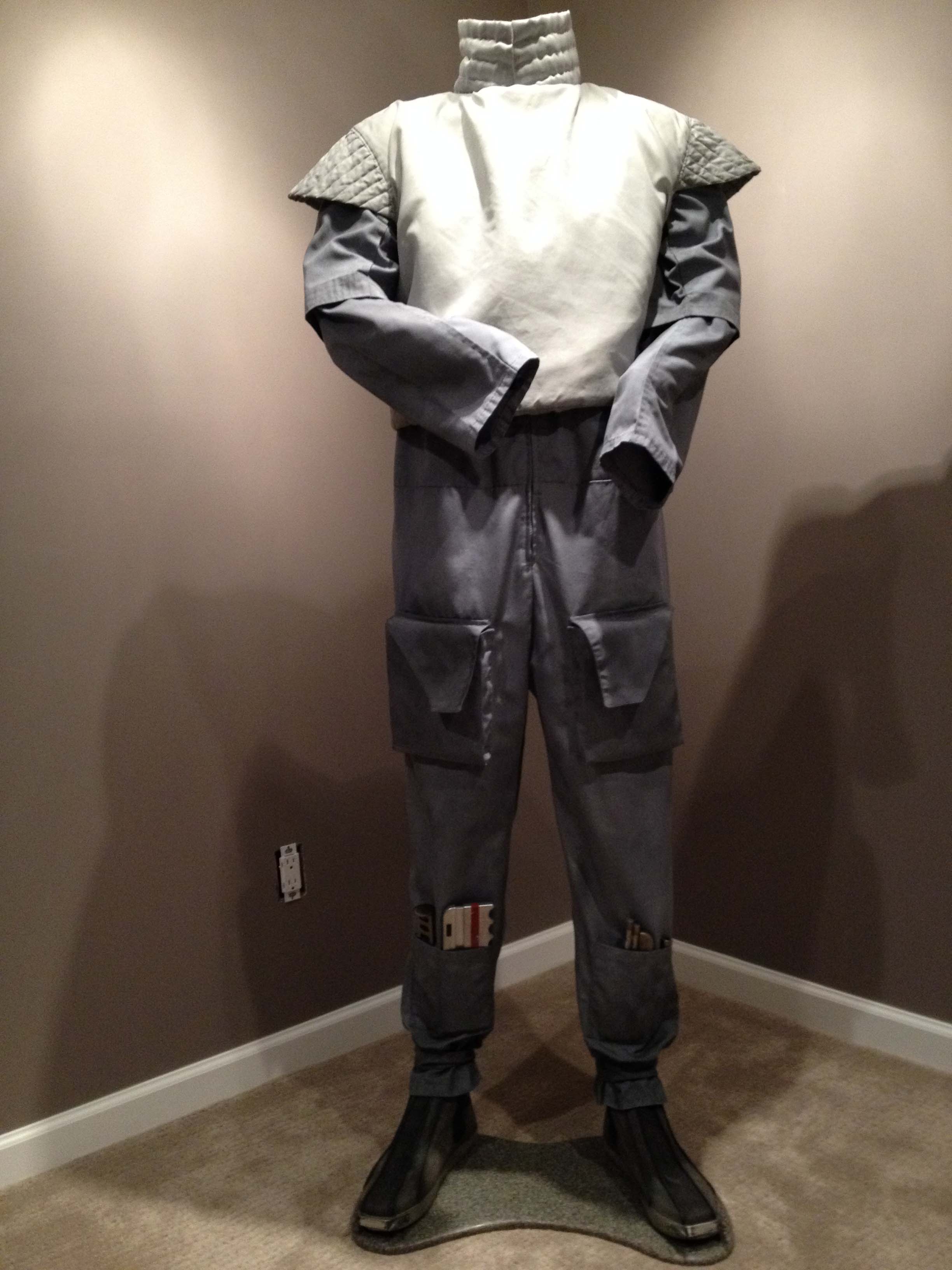 Vest Flightsuit 1.jpg