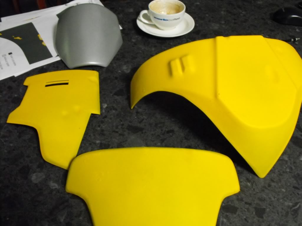 YellowArmour01.jpg